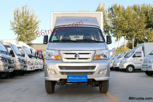 Sinotruk Wangpai W1 1.5L 102hp 4X2(6 wheels) Gasoline 3.5m Single Row Van Micro Truck Exterior (2) | 86Trucks