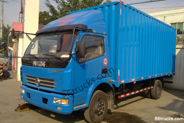 Dongfeng Duolika D7 120 ch 4X2(6 roues) camion léger fourgon simple cabine 5,14 m Extérieur (2) | 86Trucks