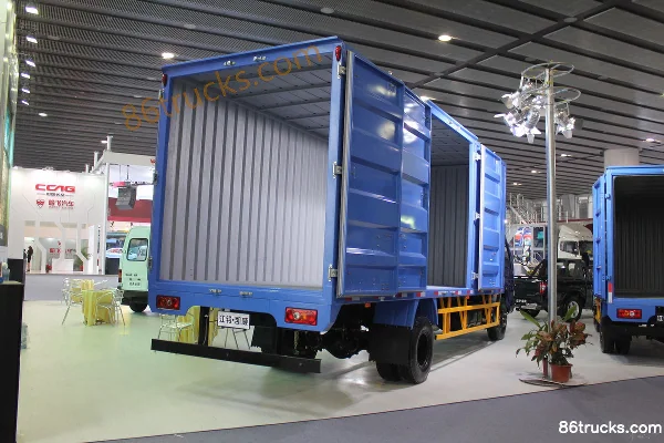 JMC Kaiwei Medium Truck 156 hp 4X2(6 wheels) 6m Single Long Van Cargo Truck Body (2) | 86Trucks