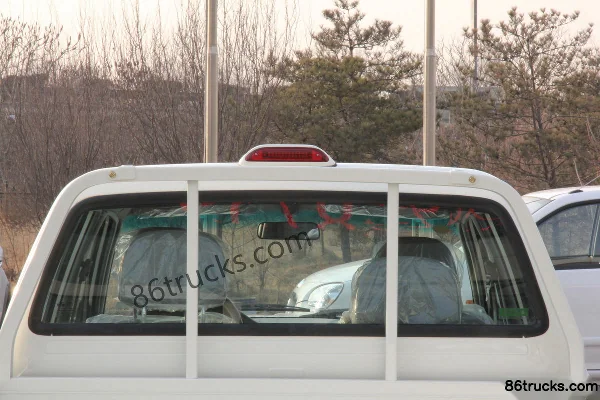 Great Wall Deer 2,3 L essence double cabine pick-up Photos officielles (1) | 86Trucks