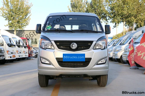 Sinotruk Wangpai W1 1.5L 102hp 4X2(6 wheels) Gasoline 2.6m Double Row Flatbed Mini Truck Exterior (2) | 86Trucks