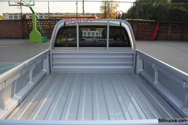 Ankai Shenqi F30 2016 Élite 1.5L essence 112 ch empattement long (charge nominale 745) double cabine pick-up Photos officielles (2) | 86Truc