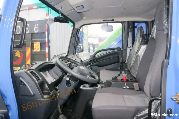NanJun Ruiji B50Q Deluxe Edition 155hp 4X2(6 wheels) 3.1m Dump Truck (China VI)(NJA3044) Cab (3) | 86Trucks