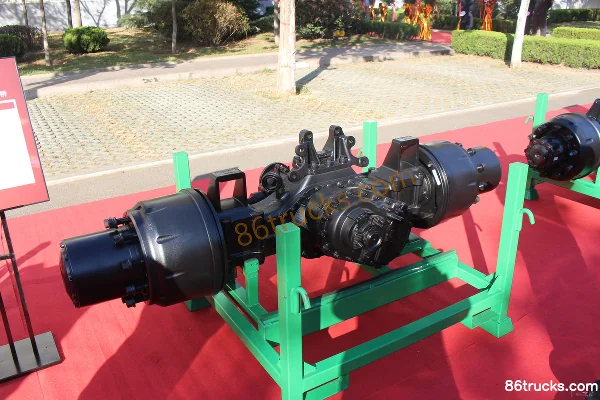 Qingte QT300 Gen 4 Double Reduction Drive Axle Exterior (2) | 86Trucks