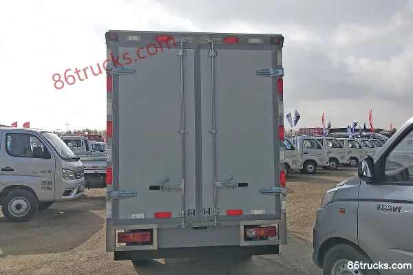 Foton Xiangling V1 1.2L 86hp 4X2(6 wheels) Gasoline 3.05m single-row van truck Exterior (3) | 86Trucks