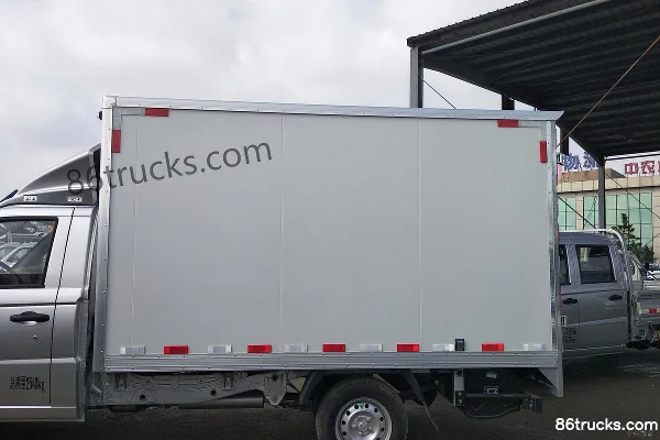 Foton Xiangling V1 1.2L 86hp 4X2(6 wheels) Gasoline 3.05m single-row van truck Body (1) | 86Trucks