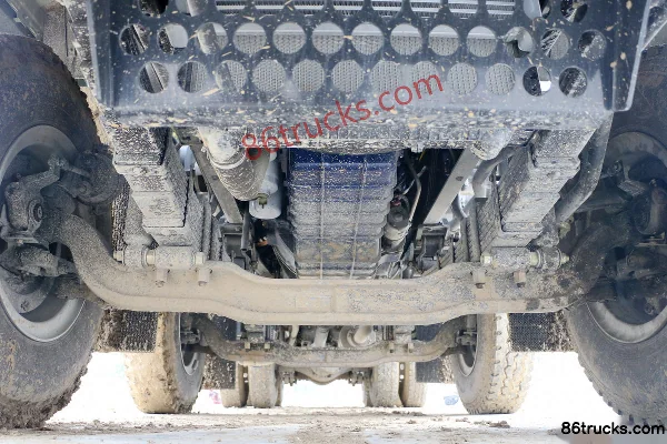 SHACMAN Commercial Vehicle Xuande X6 Standard Load Version 300 hp 8X4(12 wheels) 5.95m Dump Truck Chassis (1) | 86Trucks