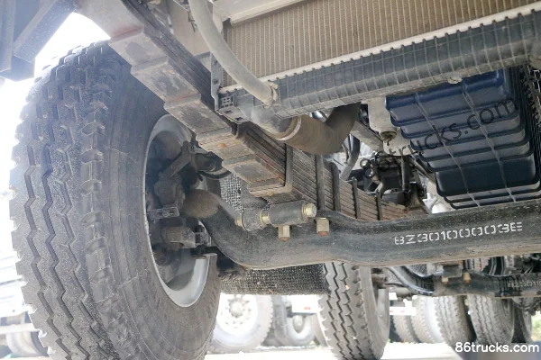 SHACMAN Commercial Vehicle Xuande X6 300hp 8X4(12 wheels) 7.4m³ Concrete Mixer Truck Chassis (2) | 86Trucks