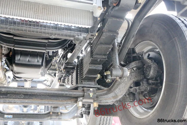 Dongfeng série châssis spécial 210 ch 6X2(8 roues) camion porteur à ridelles 9,6 m (3) | 86Trucks