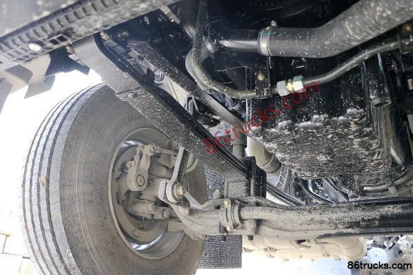 Dongfeng Commercial Vehicle New Tianlong KL Heavy Truck 465 hp 6X4(10 wheels) Tractor Truck (Composite Suspension) Chassis (2) | 86Trucks
