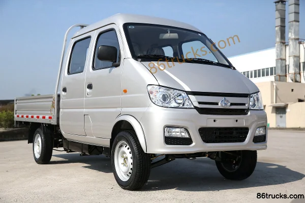 Changan Kuayue Xinbao MINI 1.1L 64 hp 4X2(6 wheels) 2.55m Double Row Flatbed Mini Truck Exterior