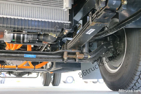 Sanhuan Shitong Chuangke 4.5T 4.1m Single Row Pure Electric Refrigerated Truck 96.76kWh 4X2(6 wheels) Chassis (3) | 86Trucks