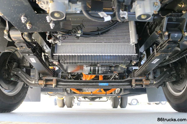 Sanhuan Shitong Chuangke 4.5T 4.1m Single Row Pure Electric Refrigerated Truck 96.76kWh 4X2(6 wheels) Chassis (1) | 86Trucks