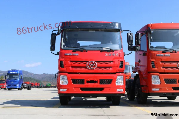 Sanhuan Shitong Haolong 280 hp 8X4(12 wheels) 6.8m Stake Cargo Truck Exterior (2) | 86Trucks