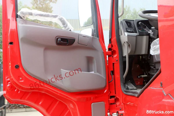 FAW Linghe F200 Heavy Truck 490 hp 6X4(10 wheels) Tractor Truck (Cummins) Cab (1) | 86Trucks