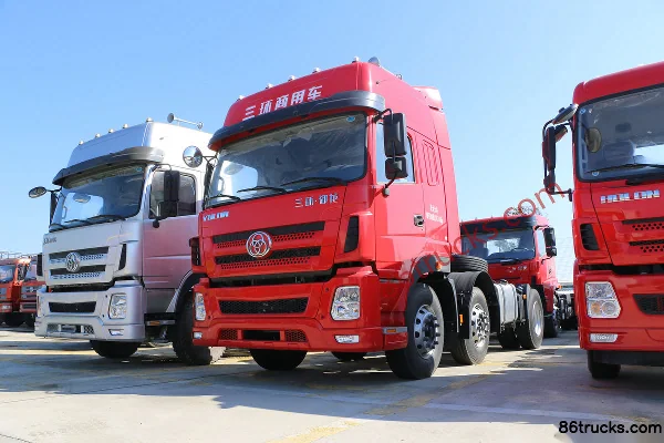 Sanhuan Shitong Yulong Heavy Truck 350 hp 6X2(8 wheels) Tractor Truck Exterior (3) | 86Trucks