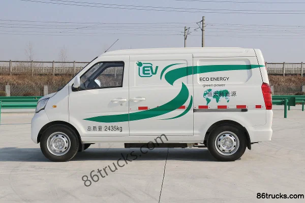 Xinchufeng Hengtian Henghao 2018 2.5T 4.07m Electric Panel Van 44.928kWh Exterior (3) | 86Trucks