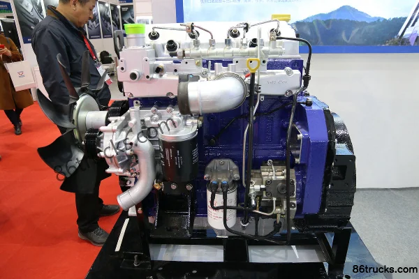Yunnei Power YN4F136-30CR 200 hp 4.7L China IV Diesel Engine Exterior