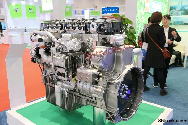 Yuchai YCK15550N-60 550 hp 15L China VI Natural Gas Engine Exterior (2) | 86Trucks