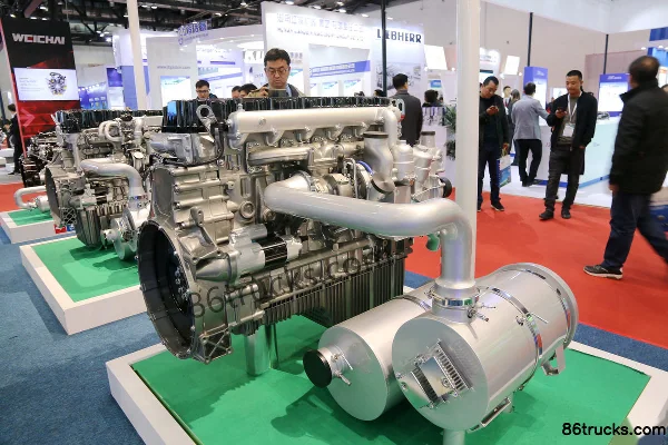 Yuchai YCK13560-60 560 ch 13L China VI moteur diesel Extérieur (2) | 86Trucks