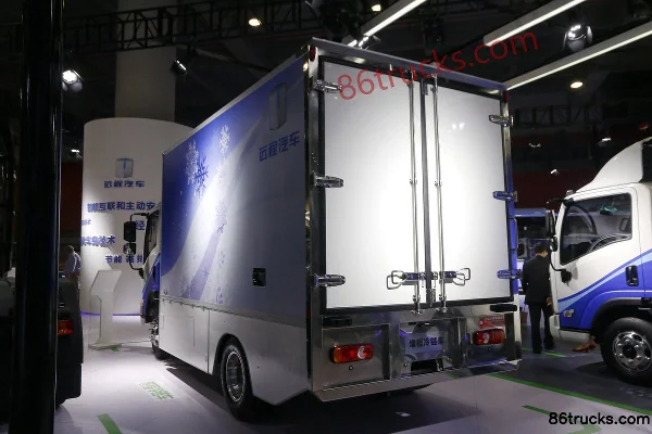 FARIZON Re500 6T 4m Single Row Extended-Range Electric Refrigerated Truck 25.9kWh 4X2(6 wheels) Exterior (3) | 86Trucks