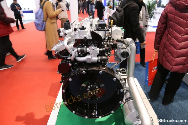 Yuchai YCY24140-60 140hp 2.4L China VI diesel engine Exterior (2) | 86Trucks