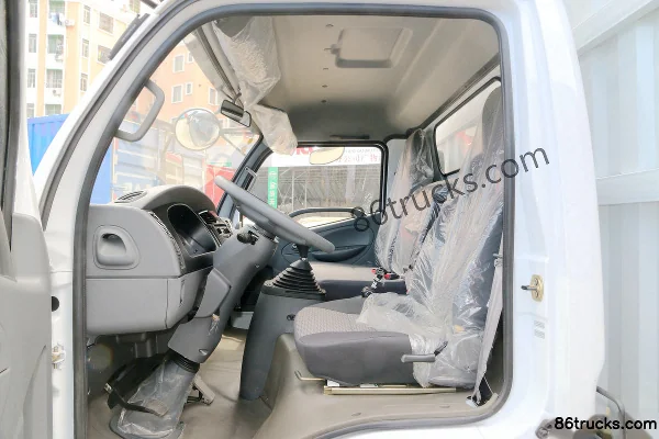 Dongfeng Kaipute K6-L 115 hp 4X2(6 wheels) 4.17m single-row van light truck Cab (2) | 86Trucks