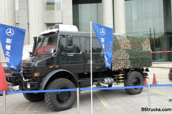 Mercedes-Benz Unimog series 218 hp 4X4(6 wheels) off-road truck (model U4000/U5000) Exterior (3) | 86Trucks