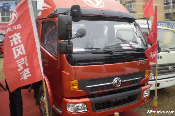 Dongfeng Kaipute Medium Truck 140hp 4X2(6 wheels) 6.1m Van Cargo Truck Exterior (2) | 86Trucks