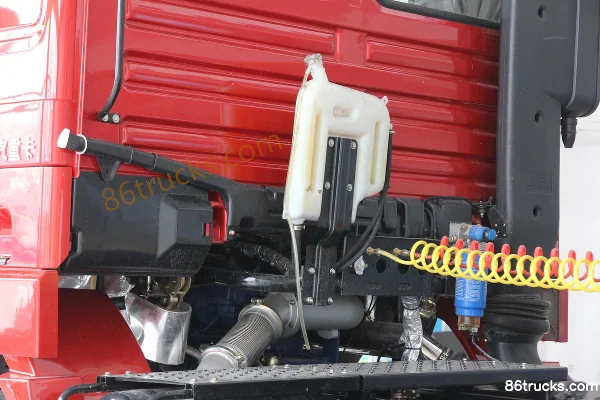 SHACMAN Delong F3000 375 hp 6X4(10 wheels) Tractor Truck (Highway Edition) Chassis (2) | 86Trucks