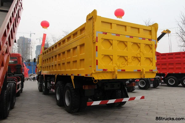 Sinotruk Yuanwei Heavy Truck 260hp 8X4(12 wheels) 6.5m Dump Truck Body (3) | 86Trucks