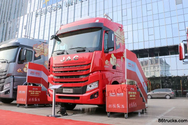 JAC Gallop K7 Heavy Truck 500 hp 6X4(10 wheels) Automatic Tractor Truck (China VI) (ZF AMT) Exterior (3) | 86Trucks