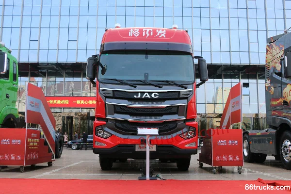 JAC Gallop New A5 Heavy Truck 560 hp 6X4(10 wheels) AMT Automatic Tractor Truck Exterior (2) | 86Trucks