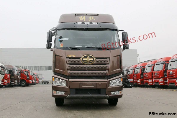 FAW Jiefang New J6P Heavy Truck Leading Edition Four-Season 550hp 6X4(10 wheels) Tractor Truck Exterior (2) | 86Trucks