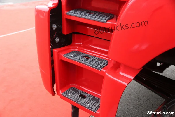 NanJun Ruiyu K50D 220 hp 6X4(10 wheels) 4.6m Dump Truck Cab (3) | 86Trucks