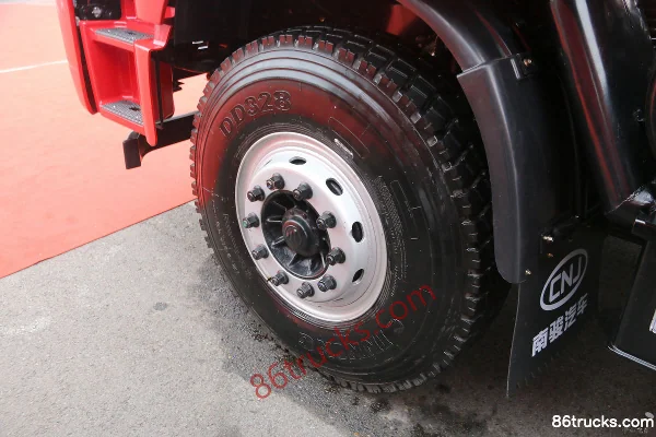 NanJun Ruiyu K50D 220 hp 6X4(10 wheels) 4.6m Dump Truck Chassis (3) | 86Trucks