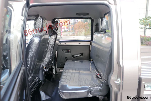 NanJun Ruishuai C Series Deluxe 1.5L 112hp 4X2(6 wheels) Gasoline 2.515m Double Row Flatbed Mini Truck (China VI) Cab (2) | 86Trucks