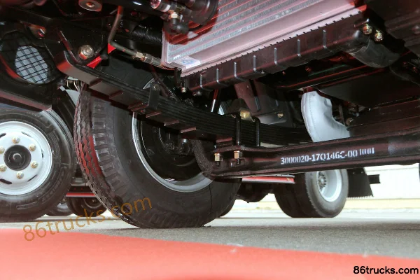 NanJun Ruijie D20P 87 hp 4X2(6 wheels) 3.3m Dump Truck Chassis (2) | 86Trucks