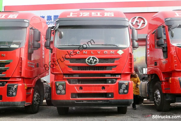 SAIC Hongyan Genlyon 390hp 6X4(10 wheels) LNG Dangerous Goods Tractor Truck Exterior (2) | 86Trucks