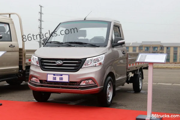 NanJun Ruishuai CE 4X2(6 wheels) 2.9m Single Row Pure Electric Panel Micro Truck 39kWh Exterior (3) | 86Trucks