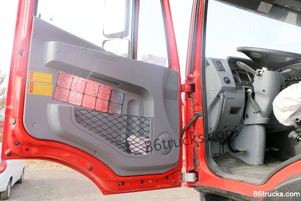 SAIC Hongyan New King Kong M500 Heavy-Duty 430hp 8X4(12 wheels) 8.6m Dump Truck Cab (1) | 86Trucks