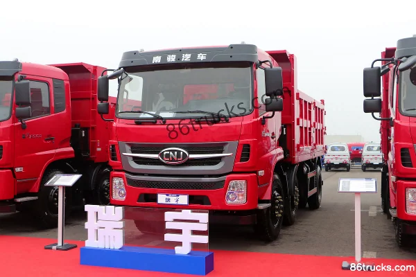 NanJun Ruiyu R60D 200 ch 6X2(8 roues) camion benne 5,2 m Extérieur (2) | 86Trucks