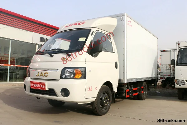 JAC Kaida X5 Comfort 1.5L 110hp 4X2(6 wheels) 3.5m single-row van mini truck Exterior (3) | 86Trucks
