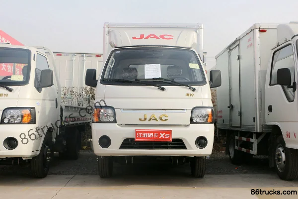 JAC Kaida X5 Comfort 1.5L 110hp 4X2(6 wheels) 3.5m single-row van mini truck Exterior (2) | 86Trucks