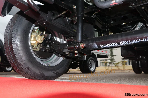 NanJun Ruiyi F2-series Multi-purpose 1.3L 87 hp Gasoline 4X2(6 wheels) 3.05m dump truck Chassis (2) | 86Trucks