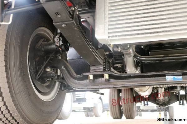 Hyundai Commercial Vehicle 致道300M 130 ch 4X2(6 roues) 4,165 m camion léger à ridelles cabine approfondie Châssis (2) | 86Trucks