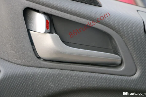 JAC Shuailing Q6 152 ch 4X2(6 roues) camion frigorifique simple cabine 4,015 m (2) | 86Trucks
