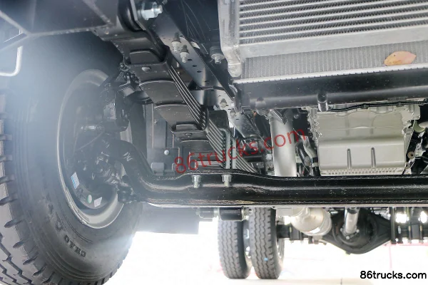 JAC Shuailing Q6 152 ch 4X2(6 roues) camion frigorifique simple cabine 4,015 m Châssis (2) | 86Trucks