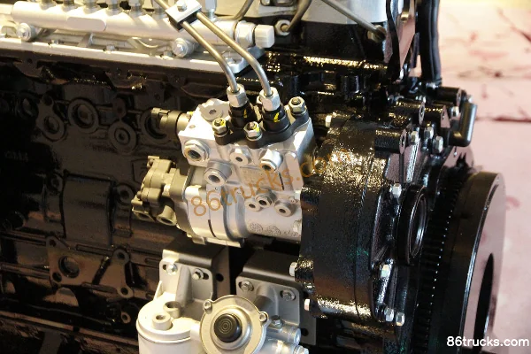 Yunnei Power D67TCIF 293hp 6.7L China VI Diesel Engine Exterior (2) | 86Trucks