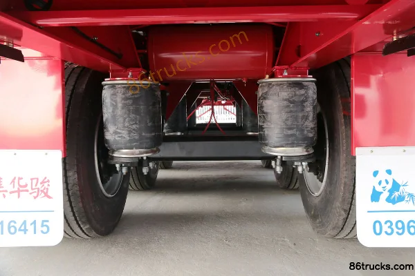 CIMC Huajun semi-remorque à ridelles 13 m trois essieux col de cygne bas Châssis (3) | 86Trucks